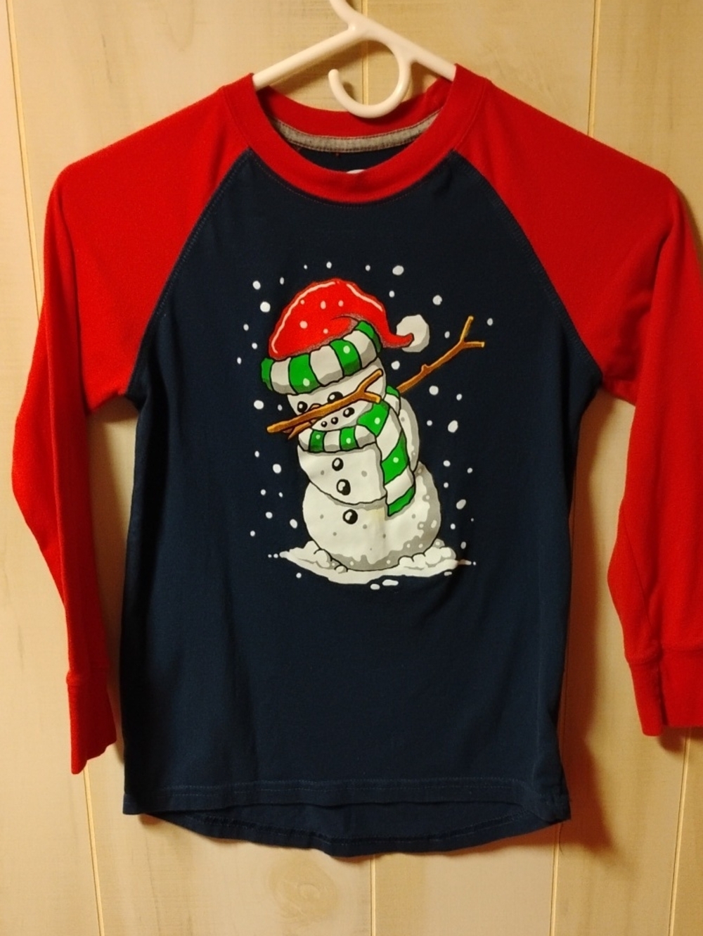 Holiday Time Navy & Red Snowman Raglan Long-Sleeve Tee